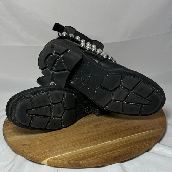 Zara Pearl Strap Black Leather Low Heel Chelsea Boots Women's size 39 (8.5 US) - Picture 8 of 11